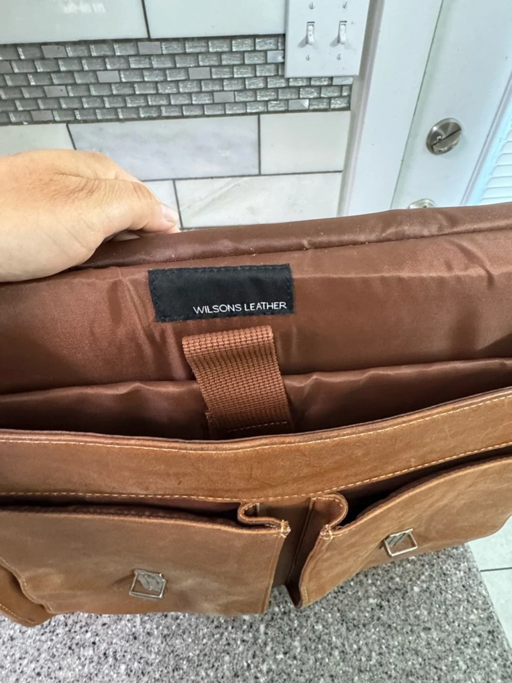 Wilsons Leather Distressed Tan Leather Briefcase Messenger
